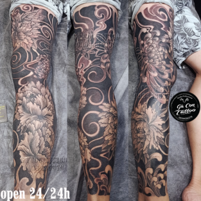 Hình xăm full chân hoa mẫu đơn - GÀ CON TATTOO -UY TÍN TẠO NÊN THƯƠNG HIỆU