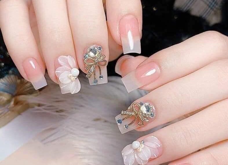 50+ Mẫu nail tết 2022 đơn giản nhưng sang trọng