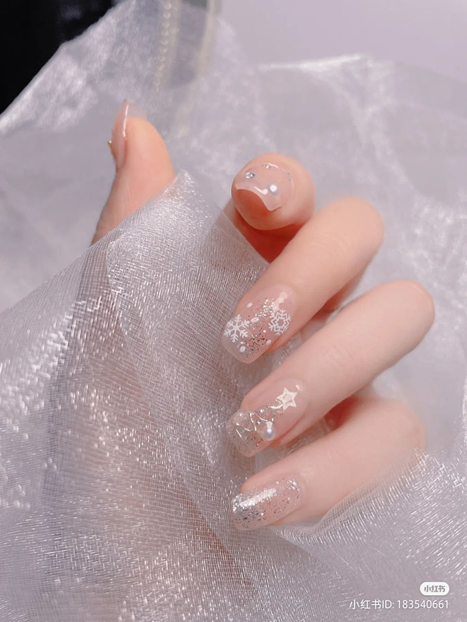 Top 75 mẫu nail đơn giản, sang trọng mang đậm không khí Noel