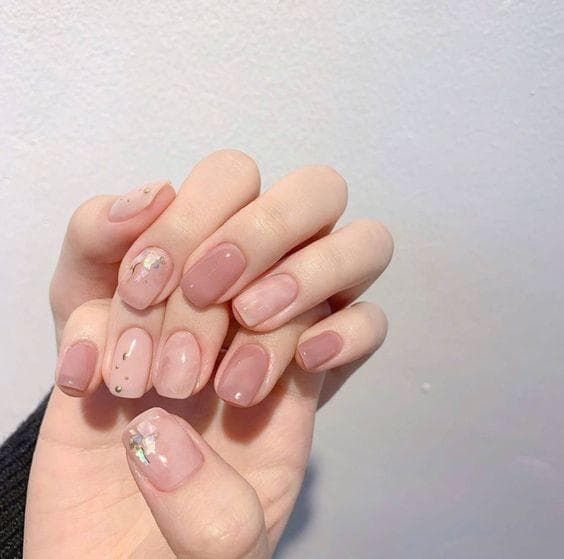 Tổng hợp những mẫu nail đơn giản giúp cô dâu rạng ngời ngày cưới