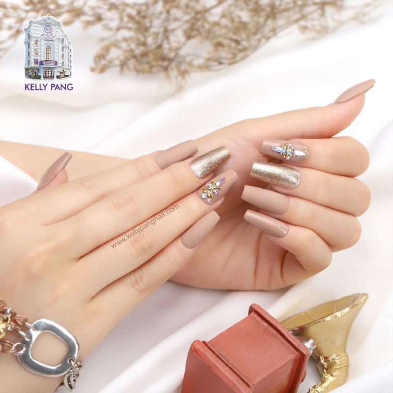 Mẫu Nail Đẹp Đơn Giản Sang Trọng