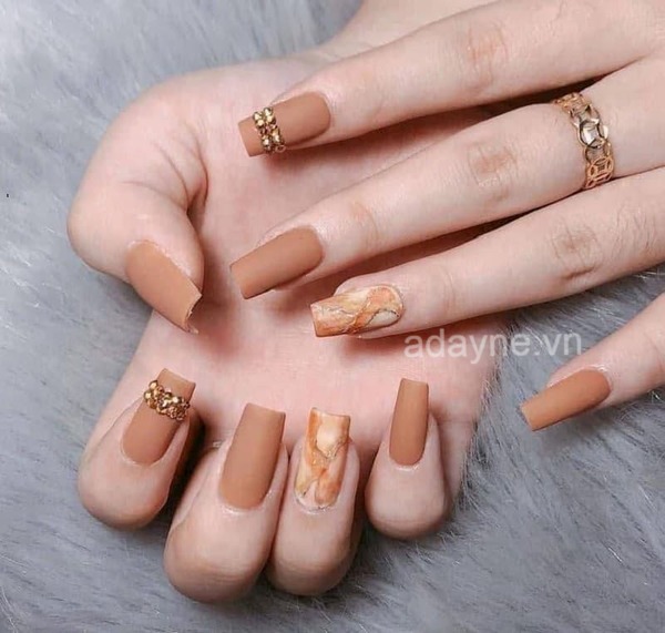 Đơn Giản Mẫu Nail đẹp: Công Thức Làm đẹp Khiến Chị Em Mê Mẩn Không Lối Thoát Hot Nhất Năm 2021 • Adayne.vn