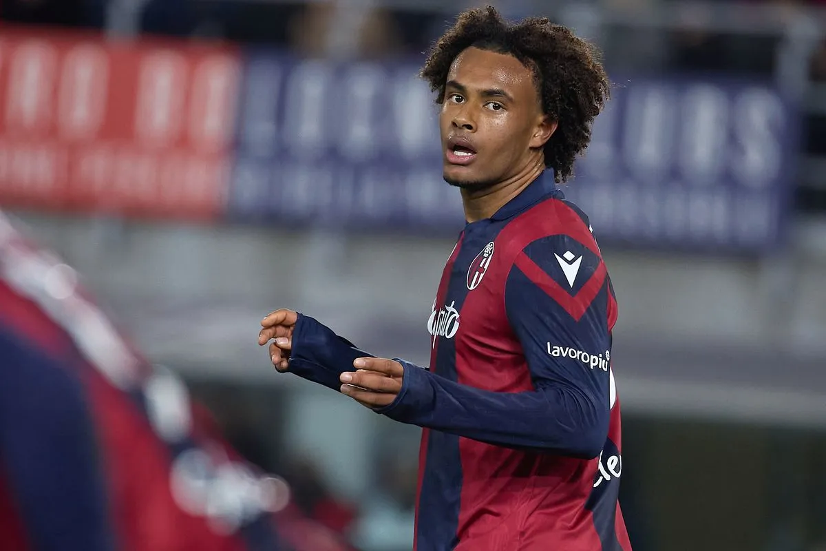 Joshua Zirkzee là ai? Vì sao Man Utd đồng ý chi 36 triệu bảng chiêu mộ?