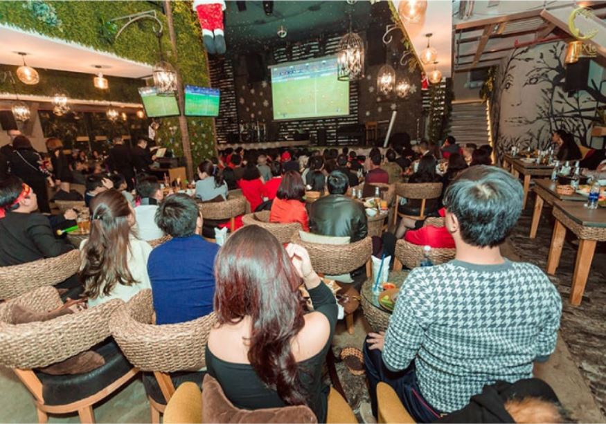 Kinh doanh mô hình quán cafe bóng đá liệu có HIỆU QUẢ? – Bardeli Academy