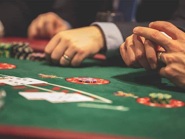 Gamebai88 Trả lời trong trò chơi bài xì dách 5 linh hồn 15 có thể thắng không?