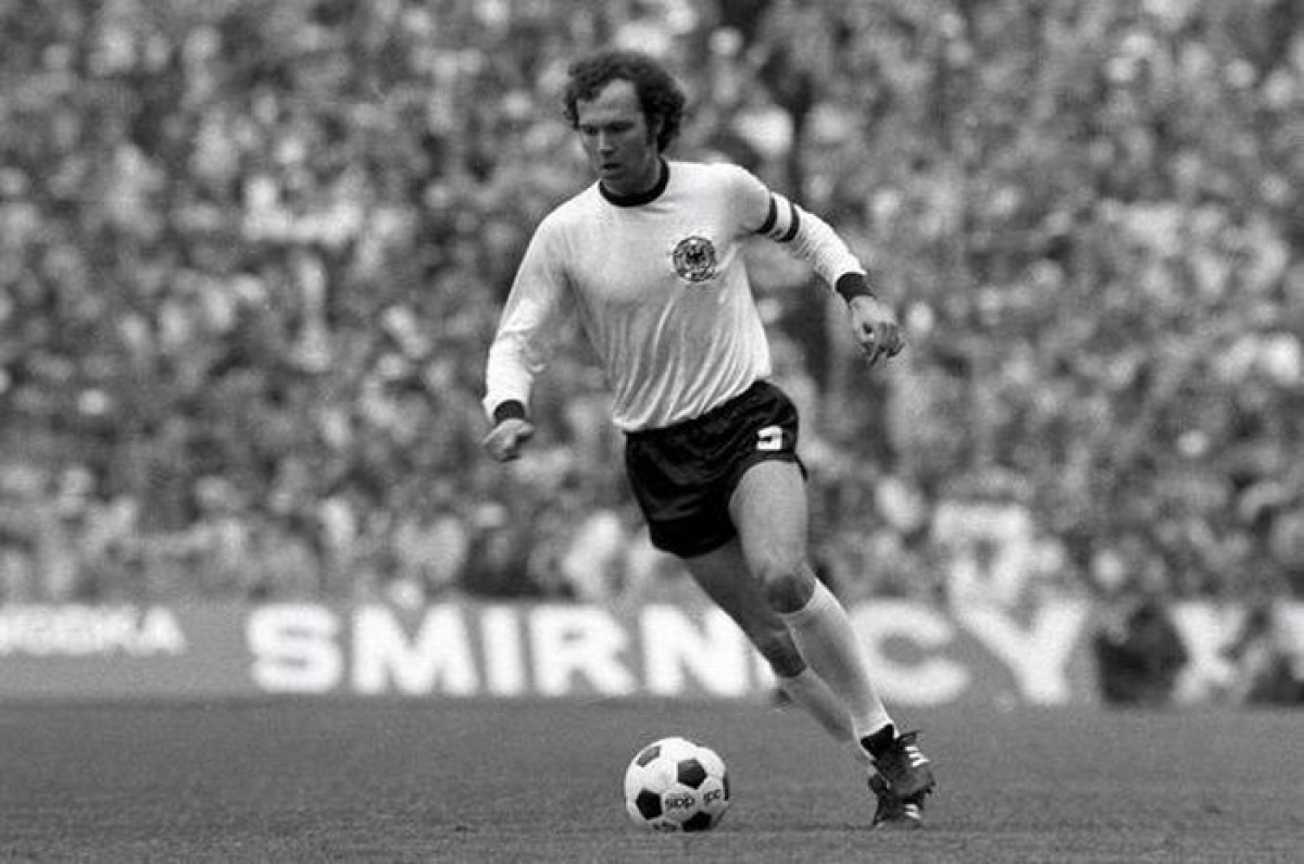 'Hoàng đế' bóng đá Đức Franz Beckenbauer qua đời ở tuổi 78 | VOV2.VN