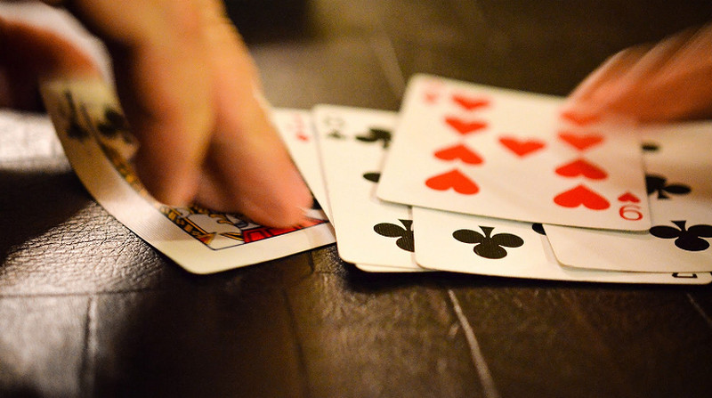 Bài Phỏm - Tổng hợp kiến thức chơi game hay nhất 2024