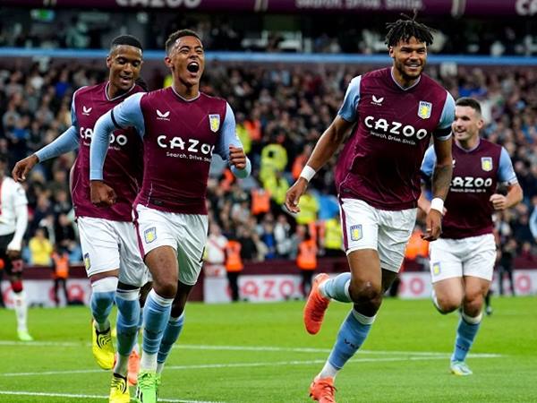 Câu lạc bộ Aston Villa: Lịch sử vàng và sự trở lại đỉnh cao