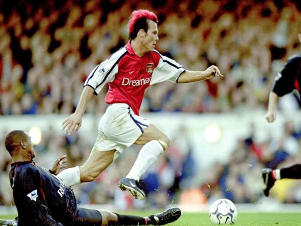 5 tiền vệ huyền thoại xuất sắc nhất mọi thời đại của Arsenal