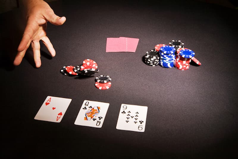 Poker short-deck là gì? Tìm hiểu các thuật ngữ cơ bản