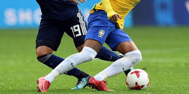 Kỹ thuật chuyển chân trong bóng đá: Chìa khóa thành công trên sân cỏ - Sporting Lisbon Việt Nam
