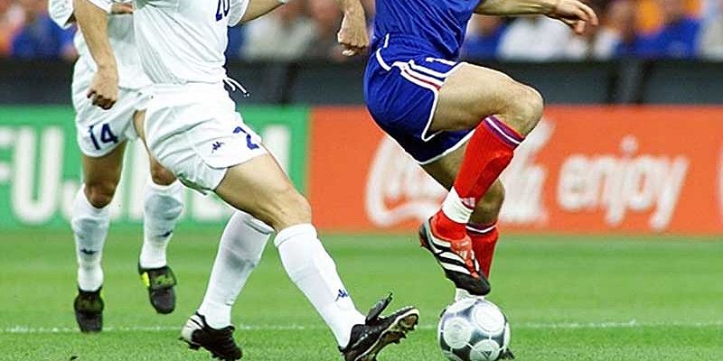 Kỹ thuật chuyển chân trong bóng đá: Chìa khóa thành công trên sân cỏ - Sporting Lisbon Việt Nam