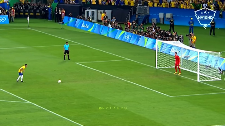 Những cú đá penalty khó quên nhất lịch sử bóng đá
