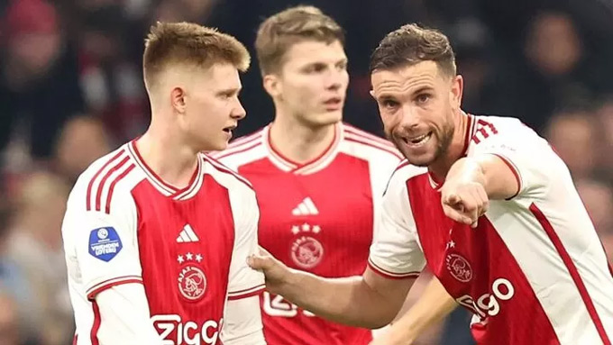 Cuộc lật đổ ngoạn mục đang diễn ra ở giải VĐQG Hà Lan - Bongdaplus.vn