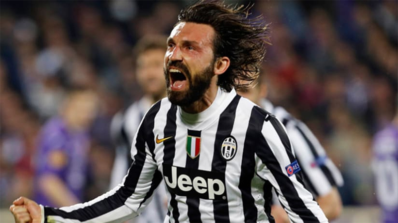 Andrea Pirlo là hình mẫu tiền vệ kiến thiết lùi sâu